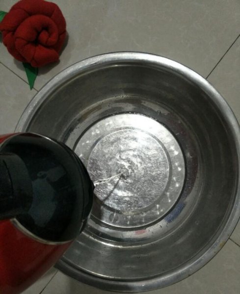 蚕丝衣服用什么洗最好