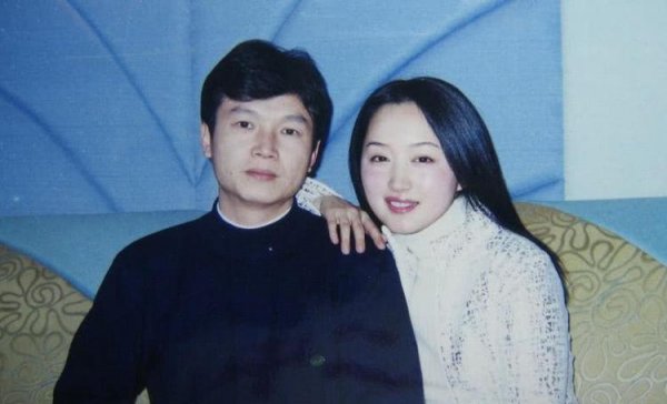 杨钰莹当年是怎么了