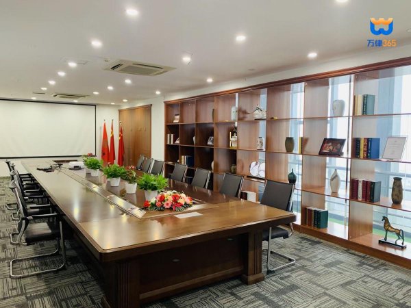 企业法律顾问一年多少钱