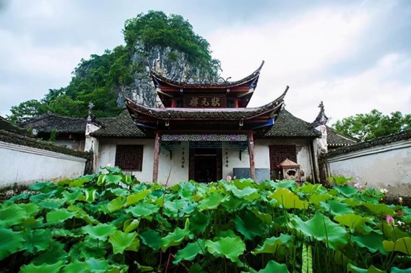 富川瑶族自治县属于哪个市管辖