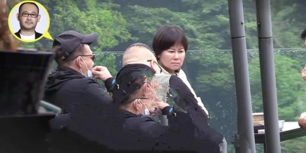 姜文姜武是兄弟俩吗