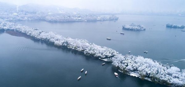 钱塘湖是不是西湖