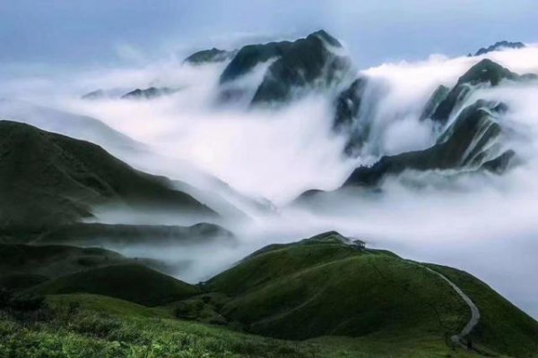 武功山在哪个省哪个市
