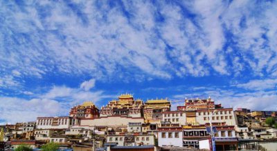香格里拉有什么好玩的旅游景点 自驾游好去处景点攻略推荐