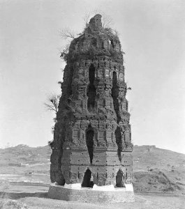 雷峰塔介绍资料 杭州雷峰塔的前世今生