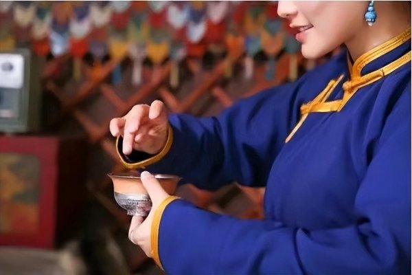 和内蒙人交往需要注意什么问题