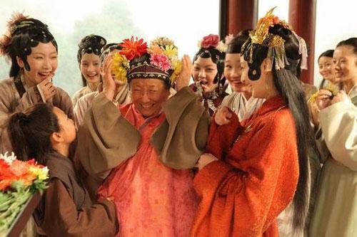 刘姥姥进大观园是第几回