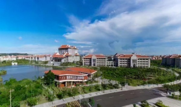 大学分校和校区的区别