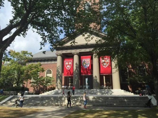 哈佛大学的录取分是多少