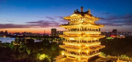 滕王阁序中的滕王阁是在哪里