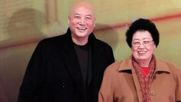 迟重瑞有亲生子吗