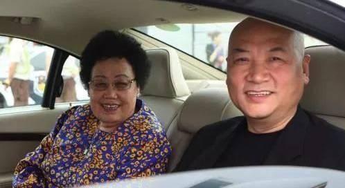 迟重瑞有亲生子吗