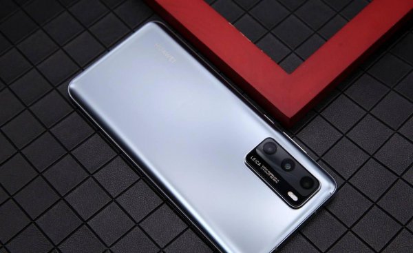 为什么懂手机的人都不用华为