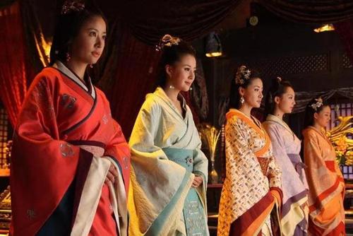 仰头老婆低头汉什么意思