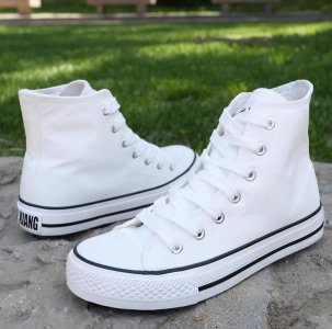 白布鞋洗了晒就发黄怎么办 洗完晾干后有黄渍处理妙招