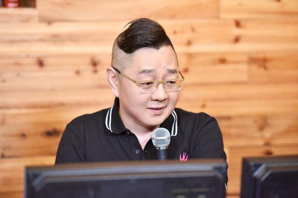 非你莫属主持人张绍刚介绍