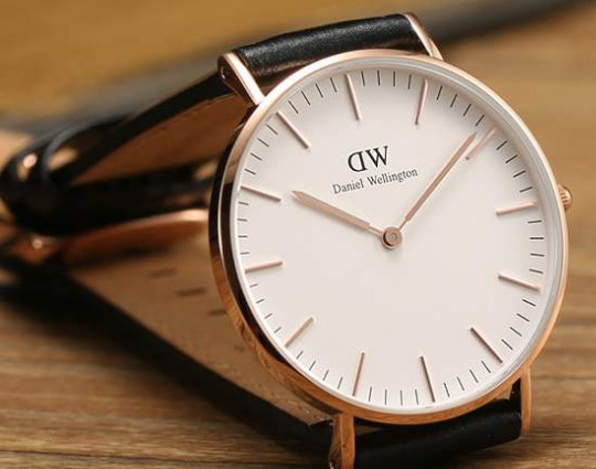 DW手表是什么档次价格