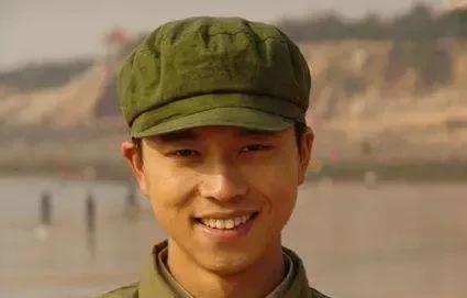 李小萌个人简历