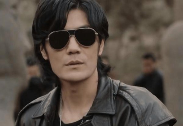 为什么黑瞎子最后亡了
