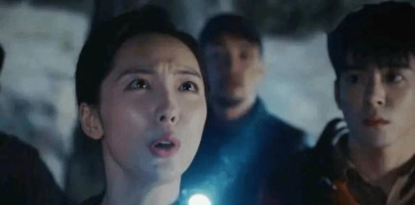 为什么黑瞎子最后亡了