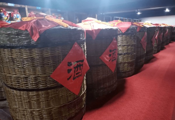 西凤酒属于什么香型的酒类