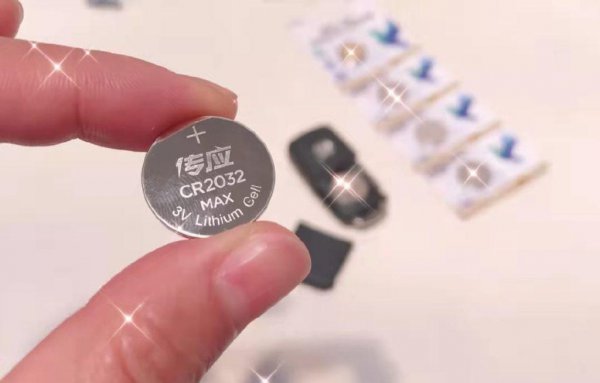 纽扣电池cr2025和cr2032通用吗