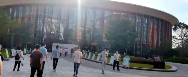 华为普工底薪4900是真的吗