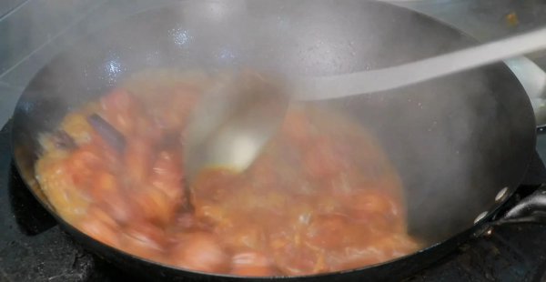 红烧肉怎么做才能软烂而不油腻