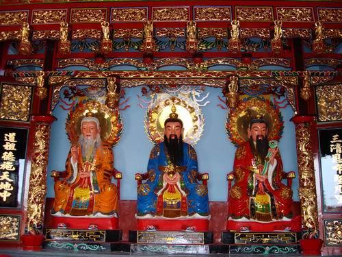 鸿钧老祖的徒弟有几个