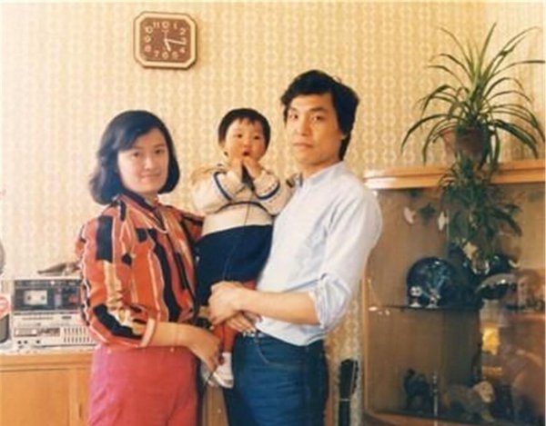 李亚男为什么看上王祖蓝