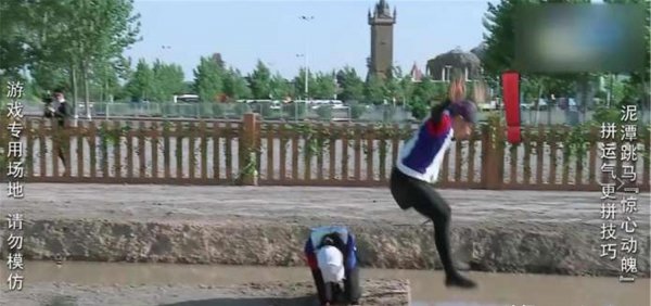 李亚男为什么看上王祖蓝