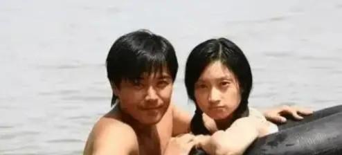 沈佳妮结过几次婚