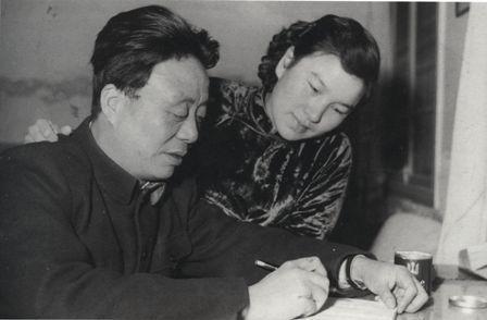 艾青原名叫什么
