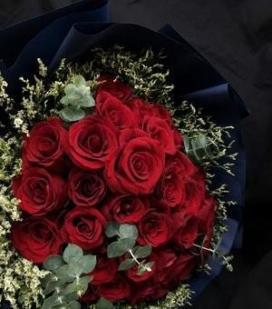 52朵红玫瑰花语是什么意思