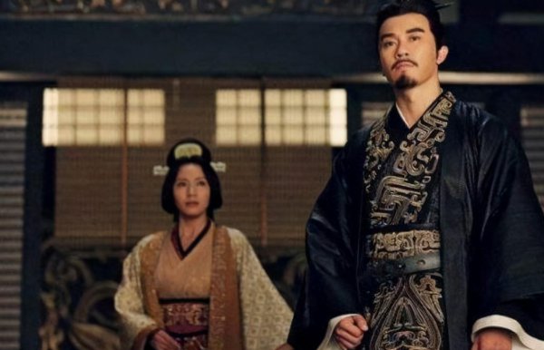 曹丕为什么敢篡位