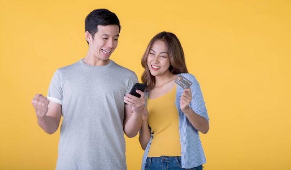 回避型依恋人格是什么意思