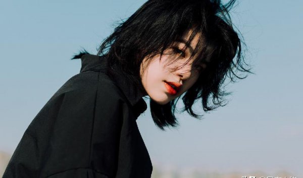 天蝎男第一眼喜欢女生类型