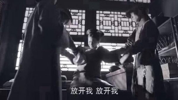 纯妃为什么折磨明玉