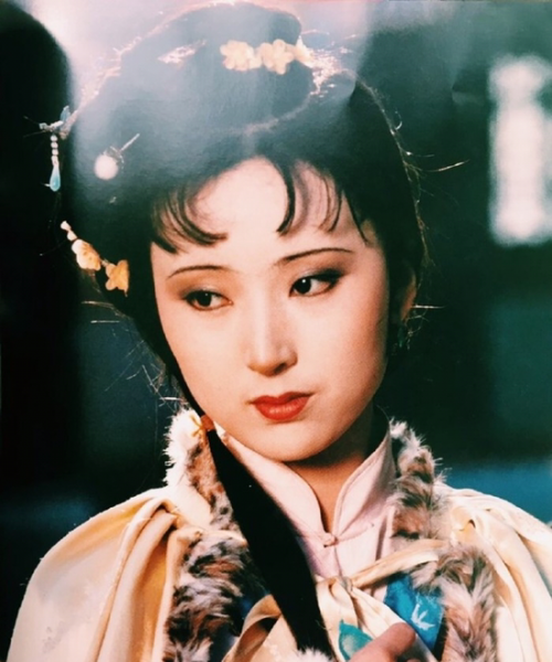 你认为贾宝玉是个什么样的人
