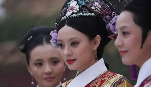 甄嬛为什么要端妃为皇贵妃