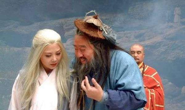 杨过断臂后武功水平