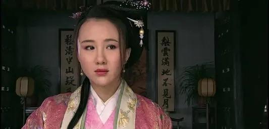 武松杀嫂和石秀杀嫂不尽相同