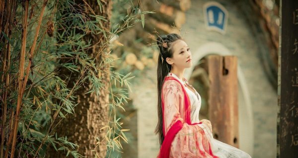 女子思念心上人的诗句及意思