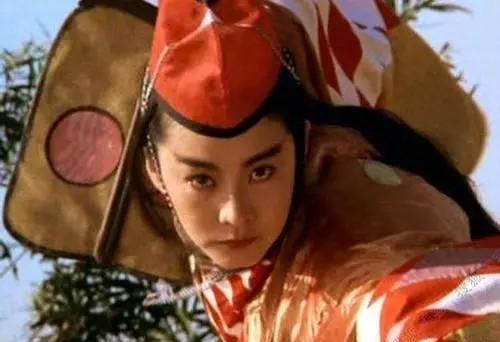 笑傲江湖小说中东方不败和林远图谁强谁弱