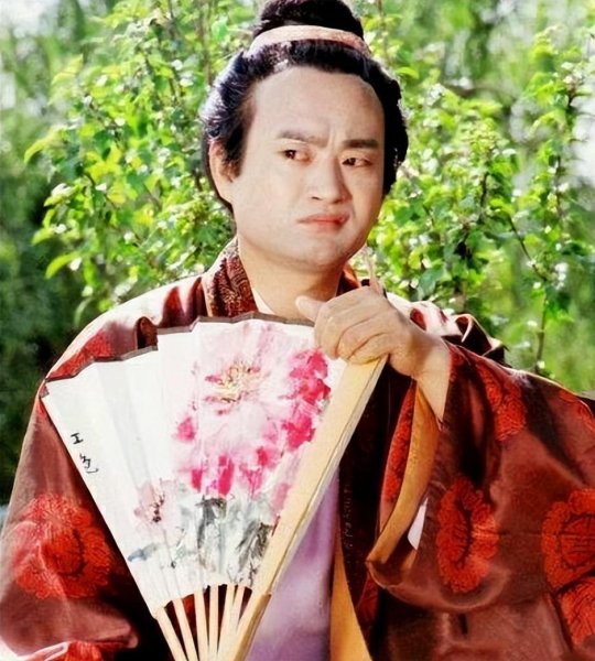 红楼梦有多少个人物