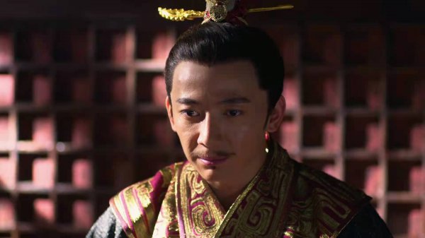 秦惠文王嬴驷的庶长子赢华简介