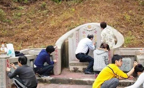 清明节在家祭祖方法是什么样的