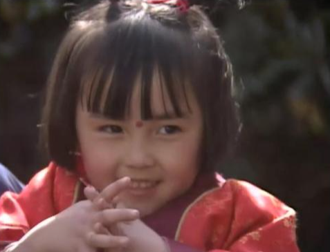 英莲在红楼梦中的作用