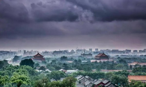 多少楼台烟雨中全诗意思