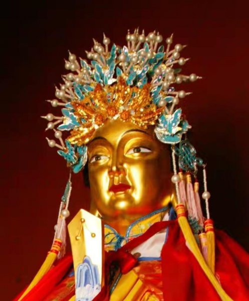 泰山奶奶生日哪一天